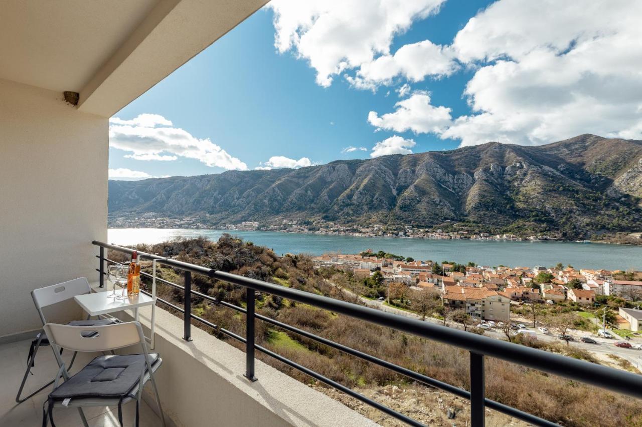Lana Sea View Apartment Котор Экстерьер фото