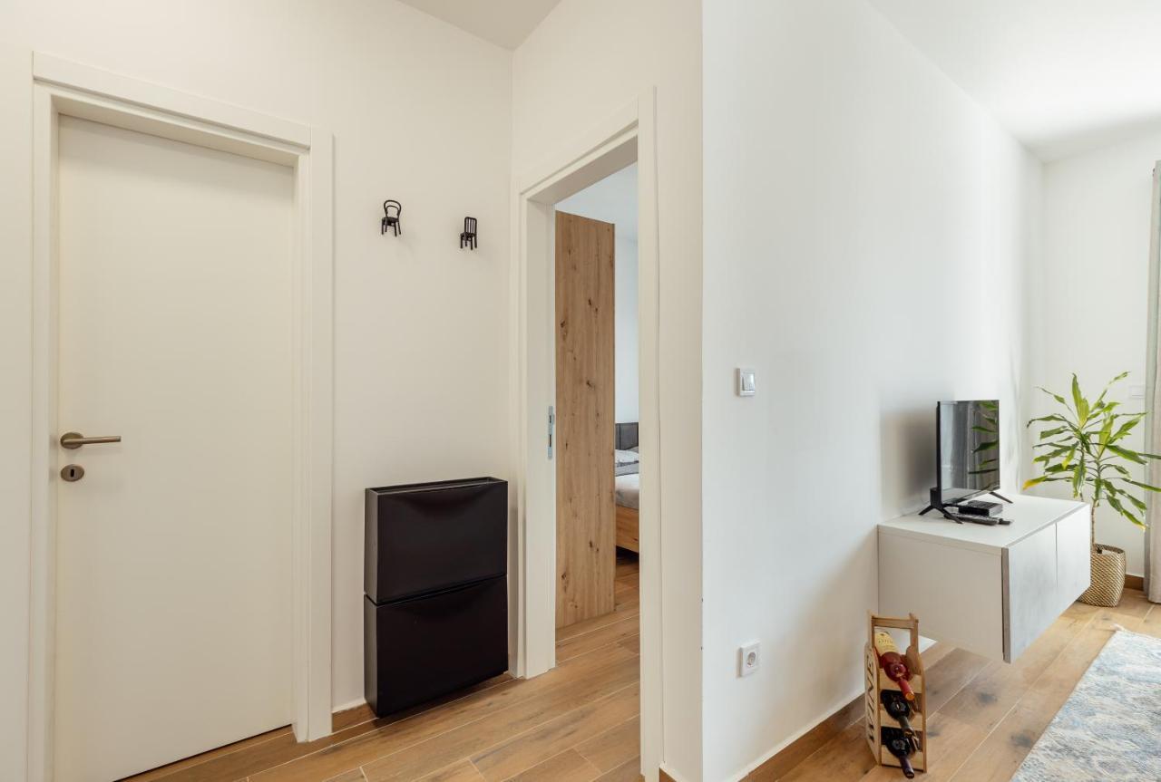 Lana Sea View Apartment Котор Экстерьер фото